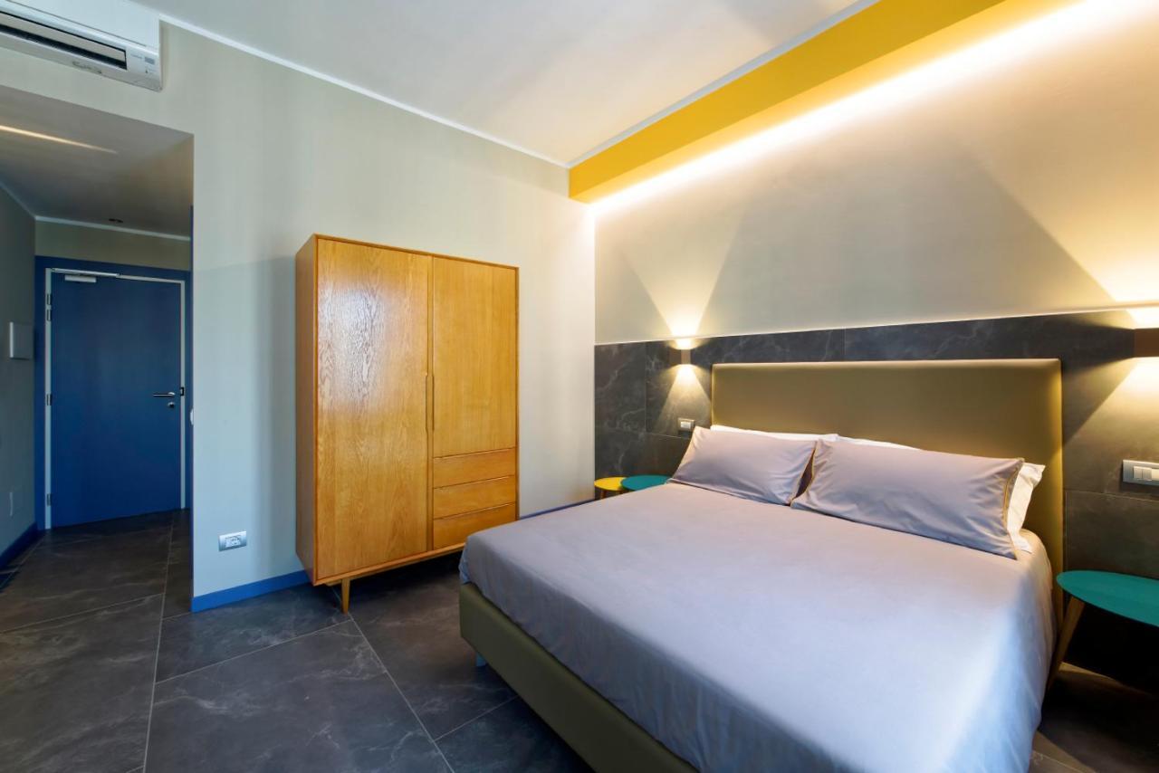 Double Room,1053372673:JPEG